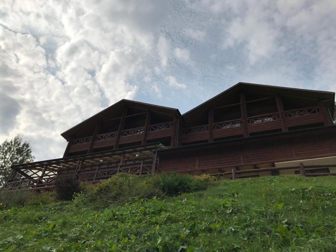 Georgiy Hotel Oryavchyk Bagian luar foto