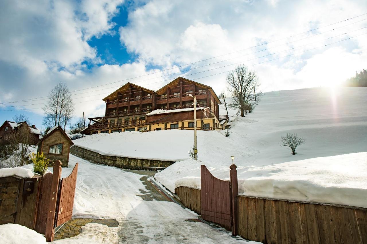 Georgiy Hotel Oryavchyk Bagian luar foto